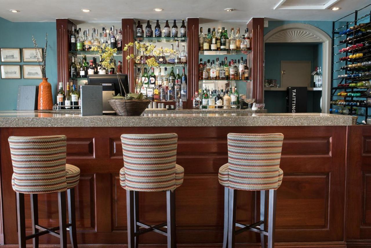 Alexandra Hotel & Restaurant ليم ريجيس المظهر الخارجي الصورة